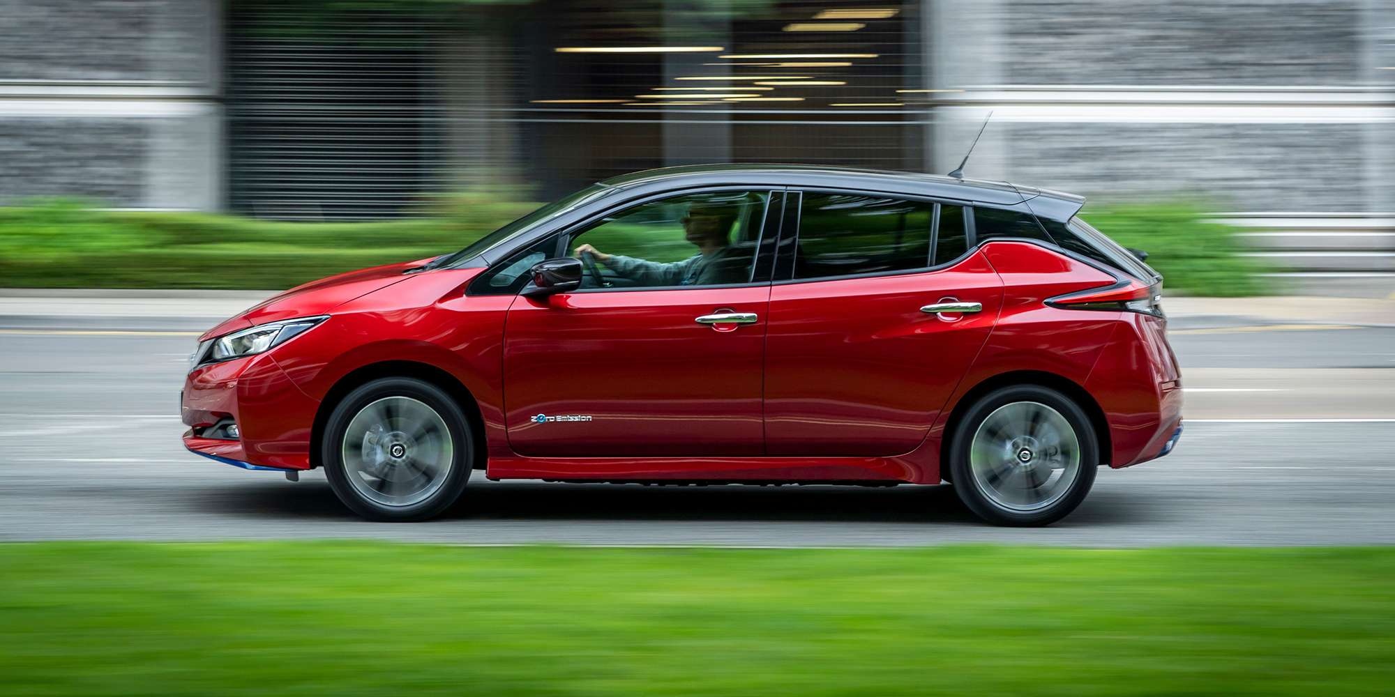 nissan-leaf