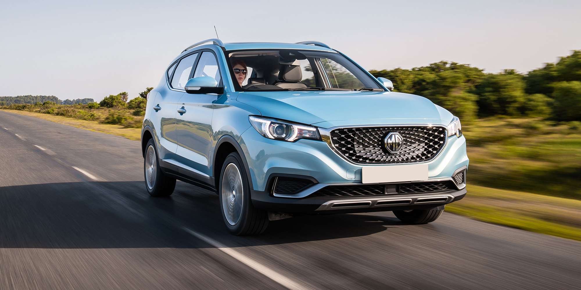 ZS-EV-driving-front