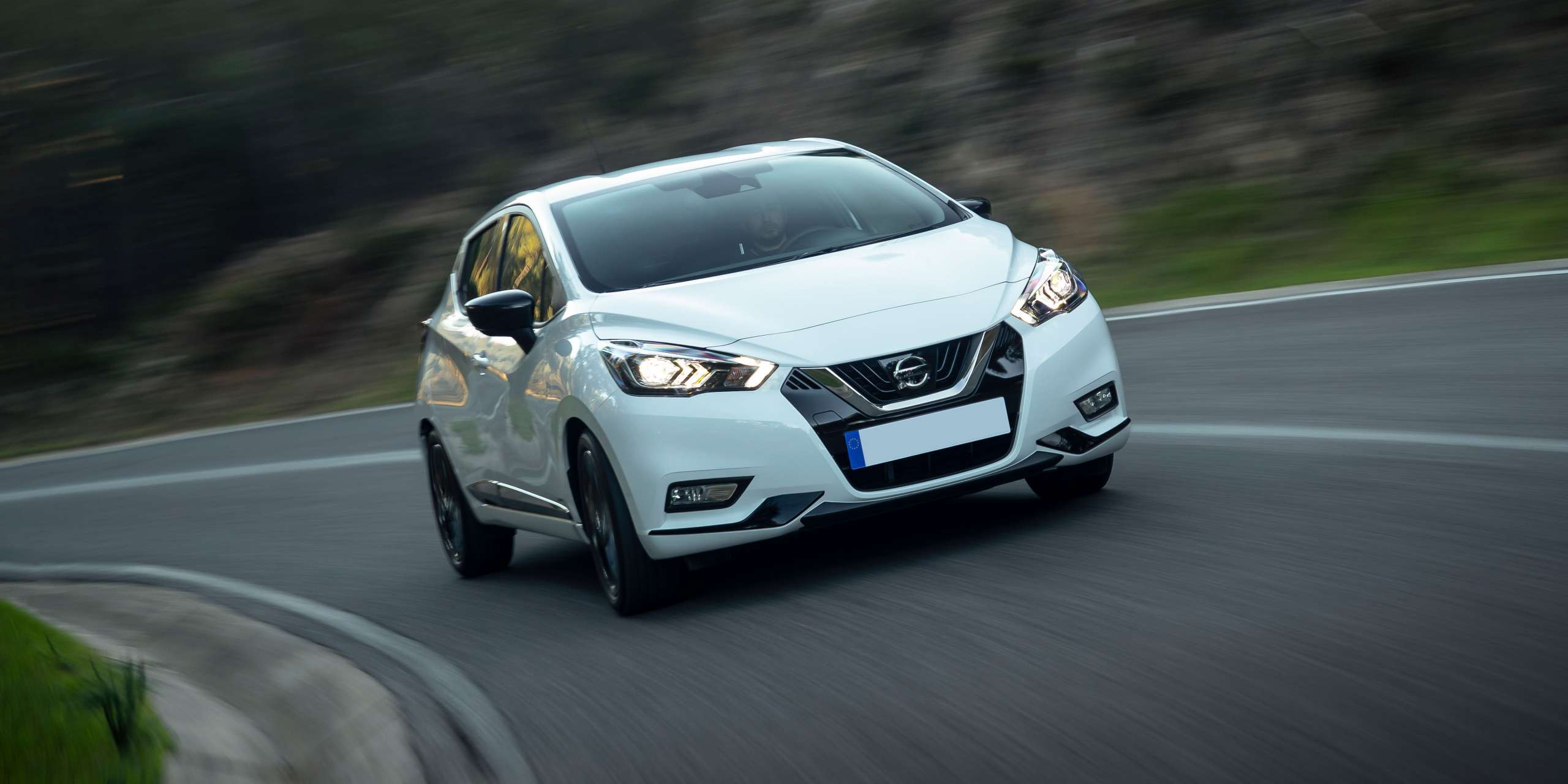 Micra-driving-front