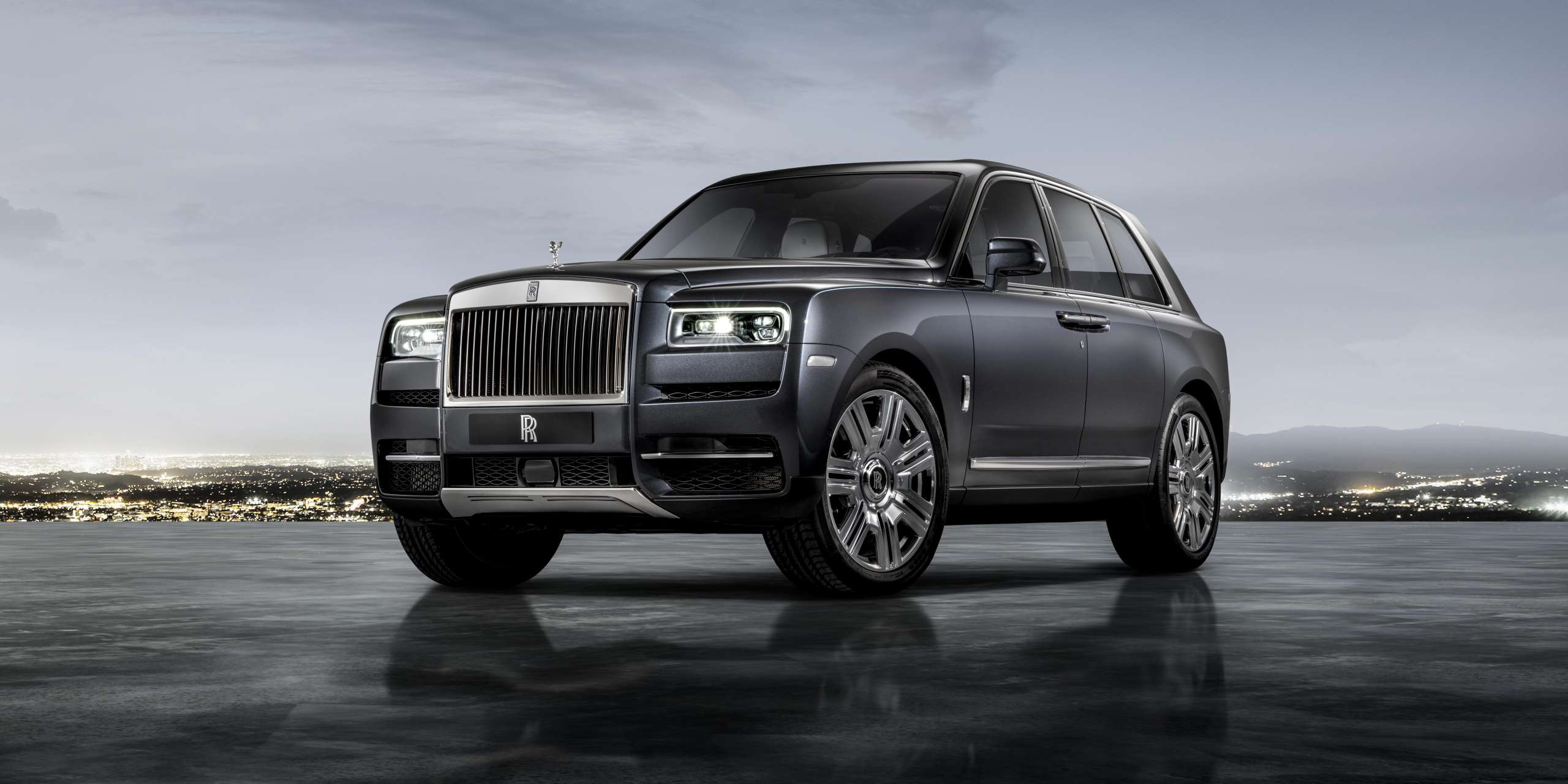 rolls-royce-cullinan-luxury-suv