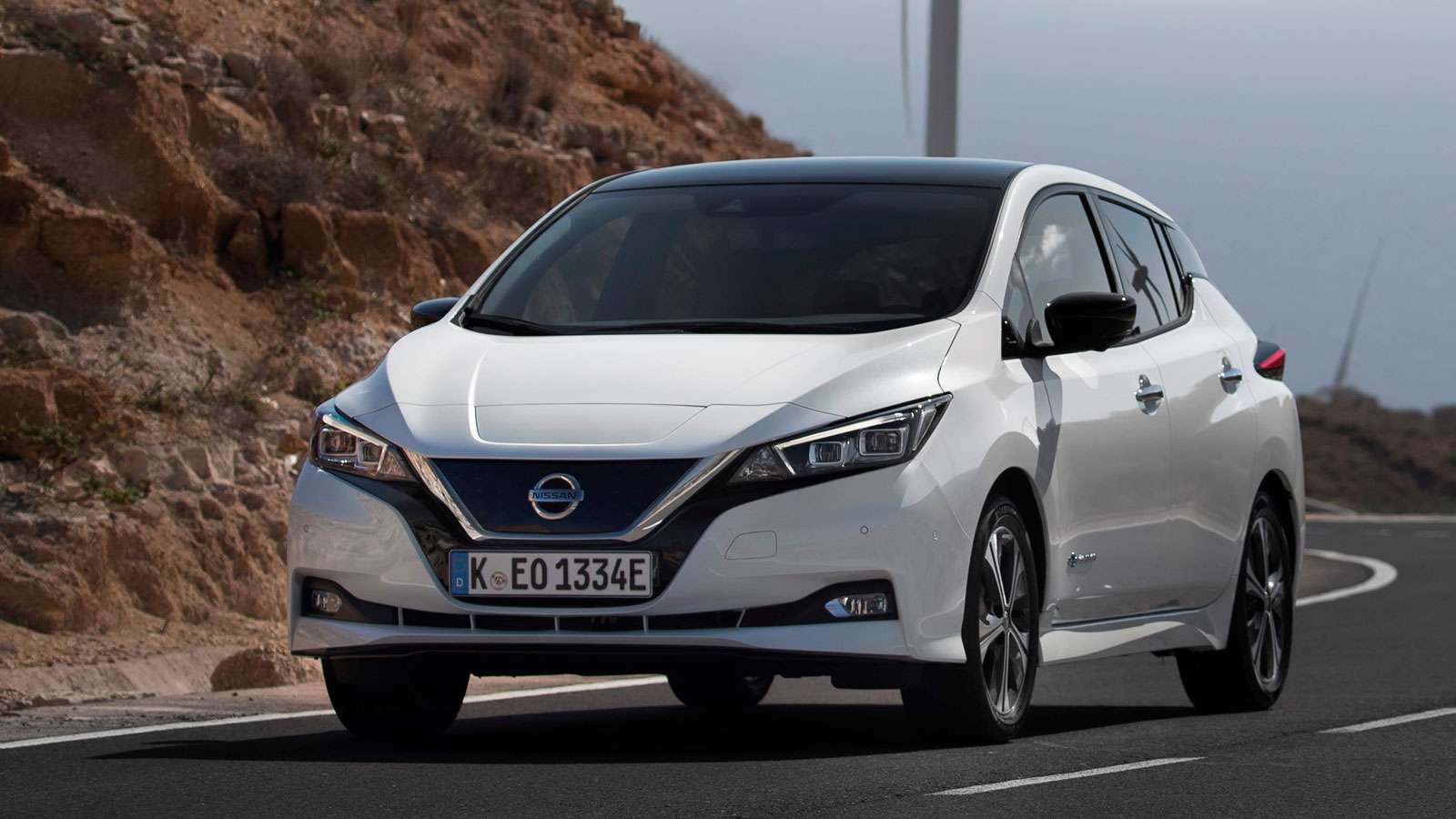 New Nissan LEAF